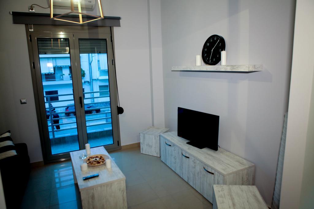 One-Bedroom Standard Apartment