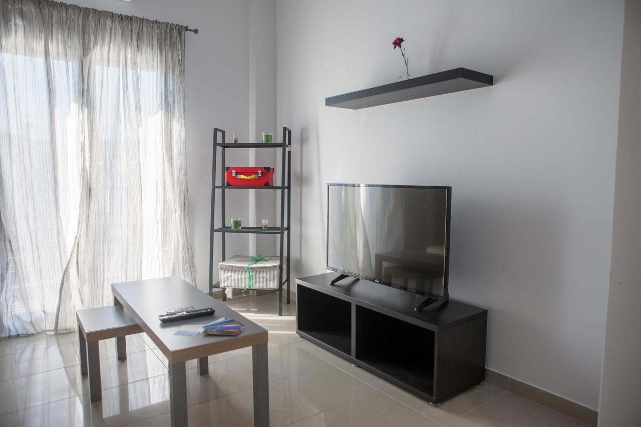One-Bedroom Apartment City View